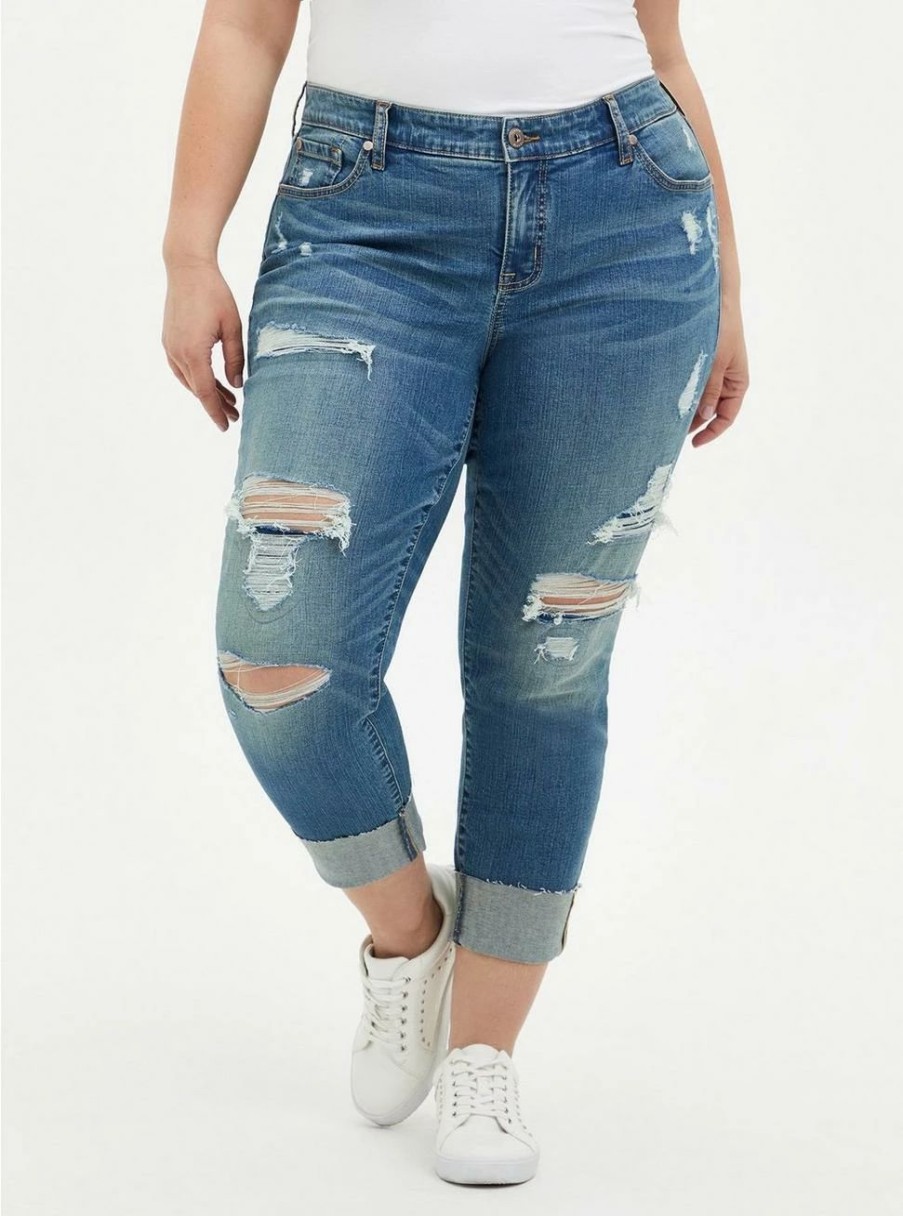 Bottoms * | Torrid Crop Boyfriend Straight Vintage Stretch Mid-Rise Jean