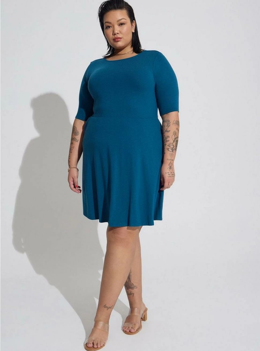 Dresses * | Torrid Mini Jersey Twist Back Skater Dress