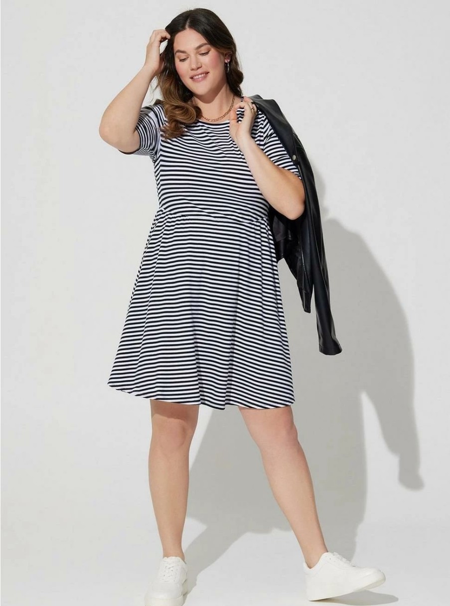 Dresses * | Torrid Mini Jersey Twist Back Skater Dress