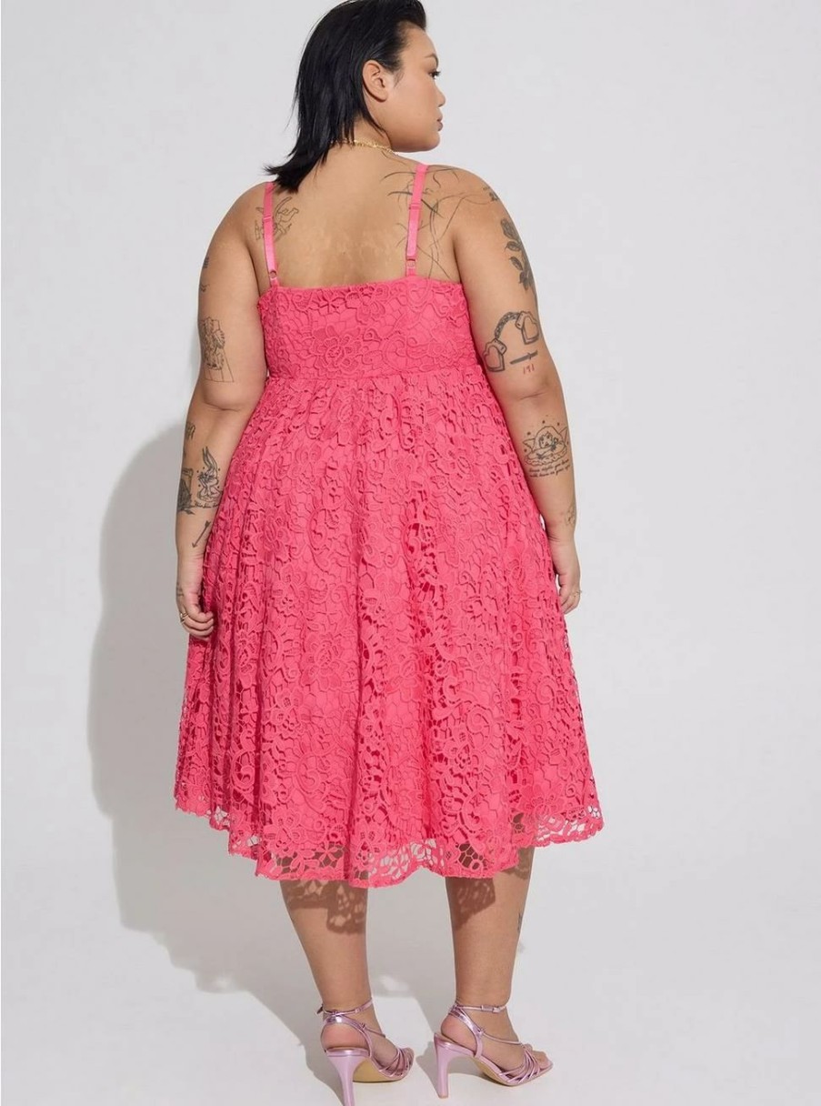 Dresses * | Torrid Midi Crochet Lace Sweetheart Dress